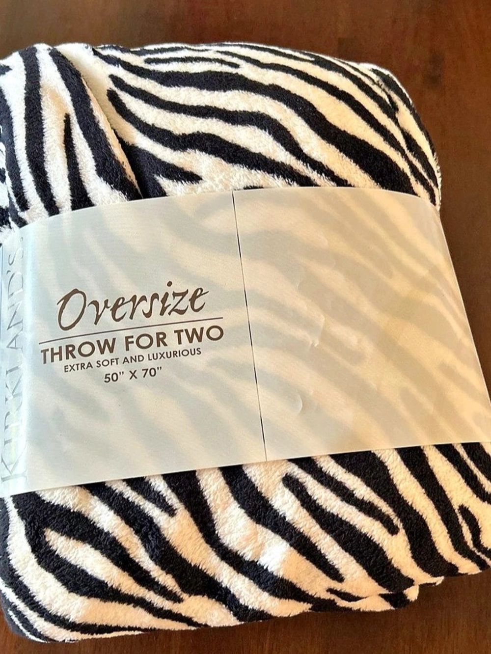 NWT Kirkland's Oversize Throw for Two Zebra Blanket Black & White